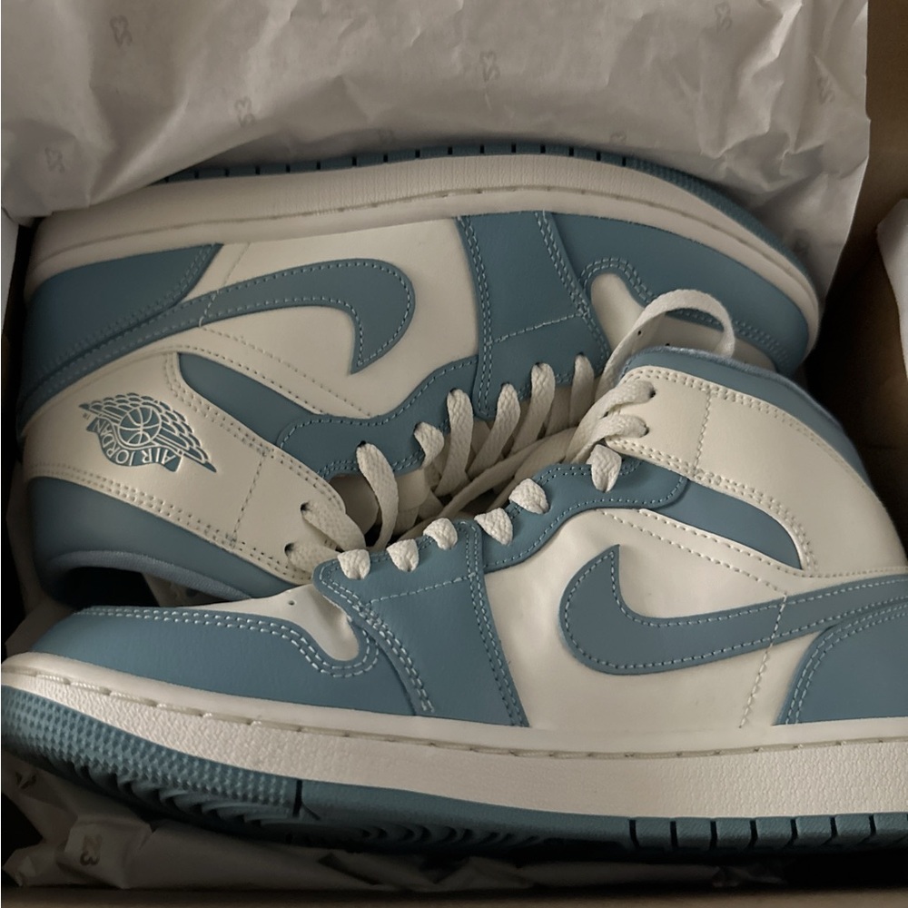 Jordan Air 1 Mid Women's Sneakers - Light Blue and White - Picture 2 of 6